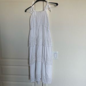 White midi linen dress